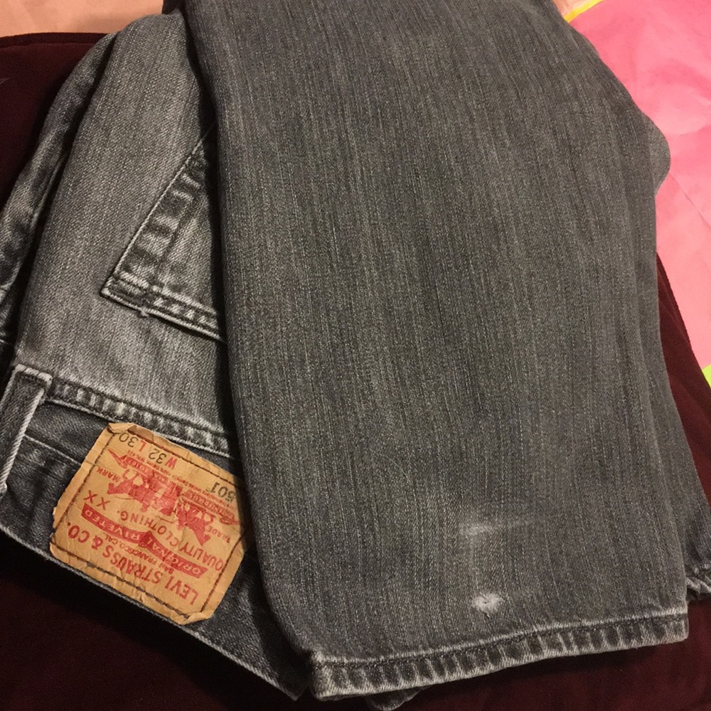 501 Levi’s Black washed Jeans. Size 32 - Picture 5 of 8